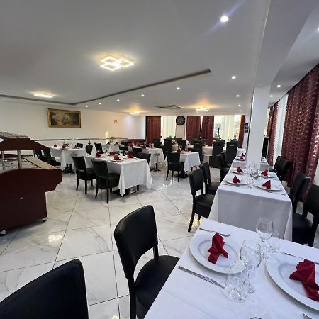 Residencial Santo Amaro Hotell Tarrafal  Exteriör bild