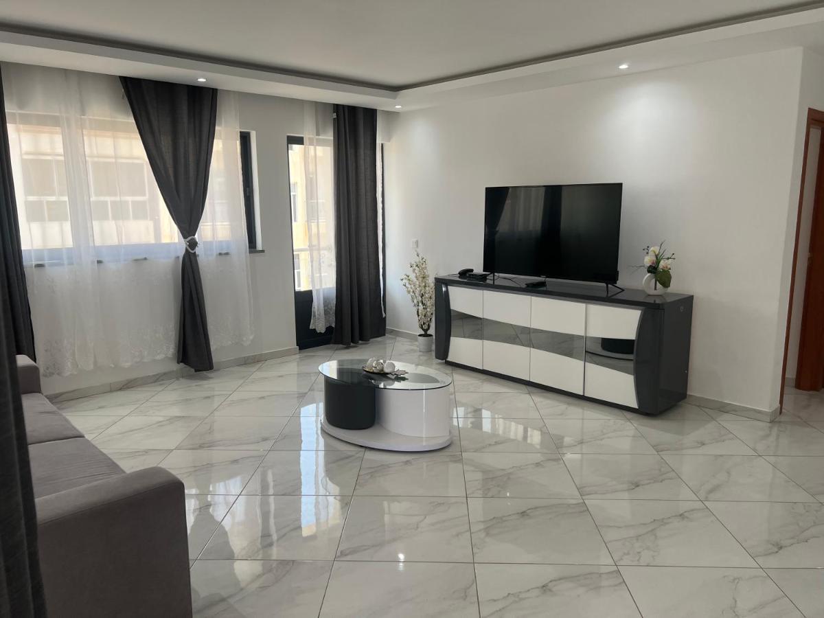 Residencial Santo Amaro Hotell Tarrafal  Exteriör bild