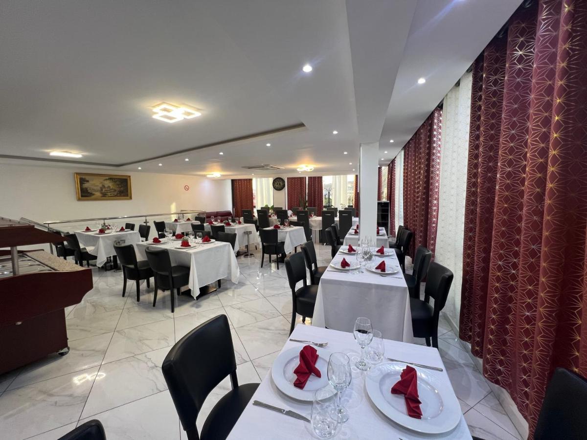 Residencial Santo Amaro Hotell Tarrafal  Exteriör bild