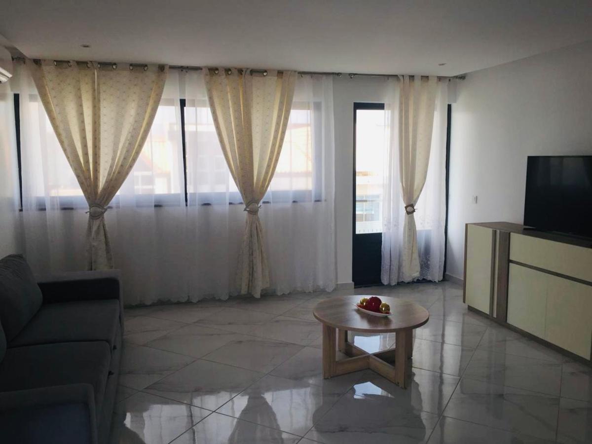 Residencial Santo Amaro Hotell Tarrafal  Exteriör bild