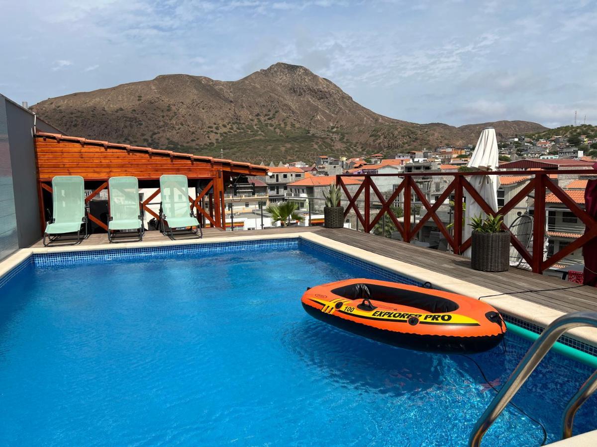 Residencial Santo Amaro Hotell Tarrafal  Exteriör bild